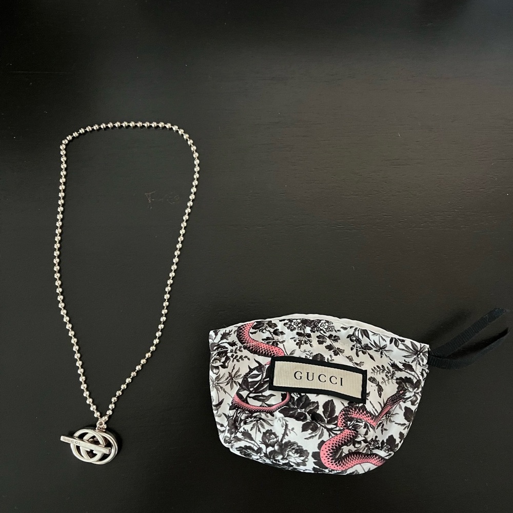 Gucci Silver Necklace with Pouch